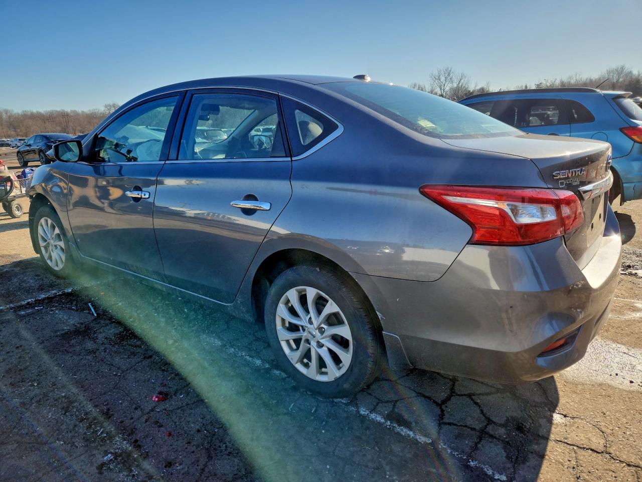 2018 NISSAN SENTRA S photo 2