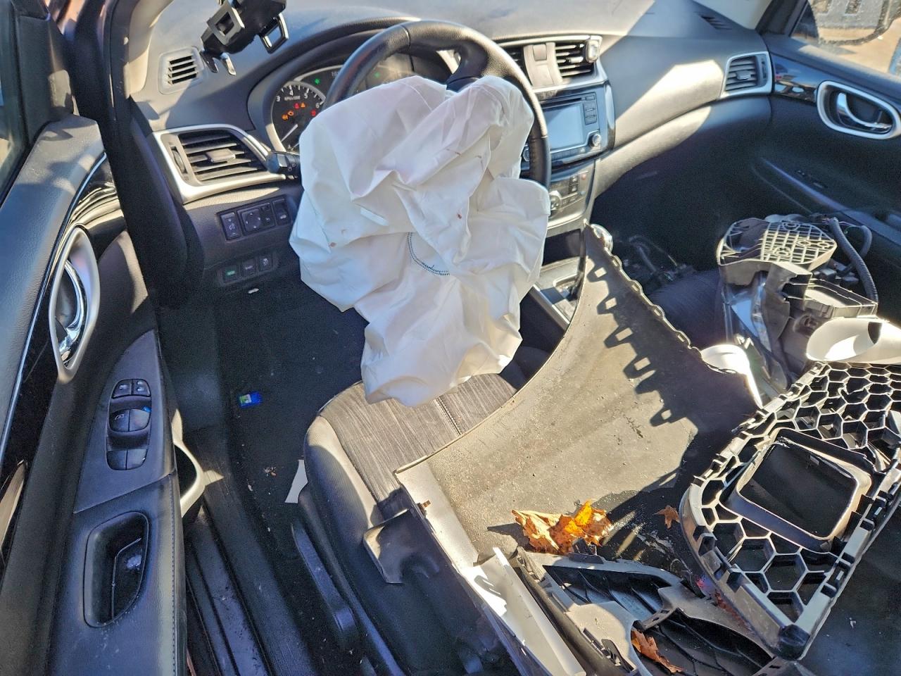 2018 NISSAN SENTRA S photo 8