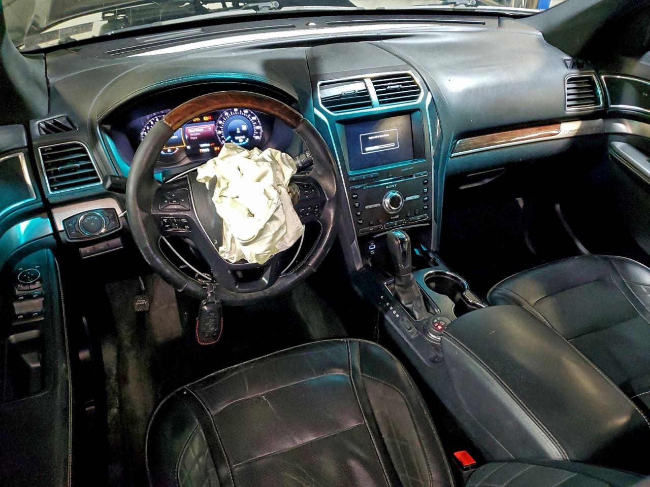 2016 FORD EXPLORER PLATINUM photo 22