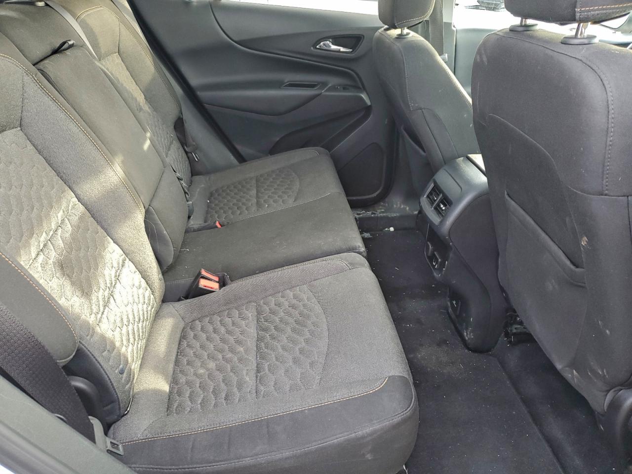 2018 CHEVROLET EQUINOX LT photo 11