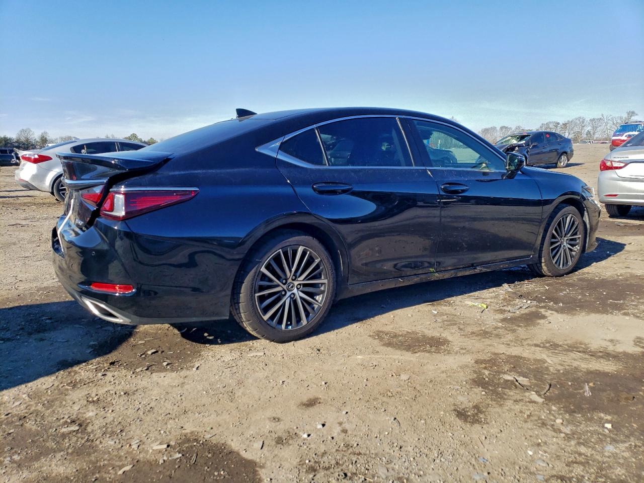 2024 LEXUS ES 350 BASE photo 3