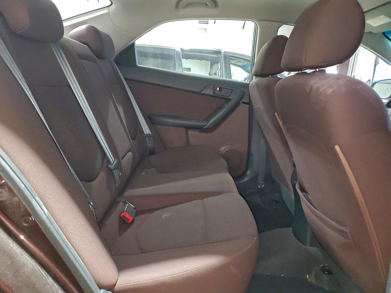 2010 KIA FORTE EX photo 10