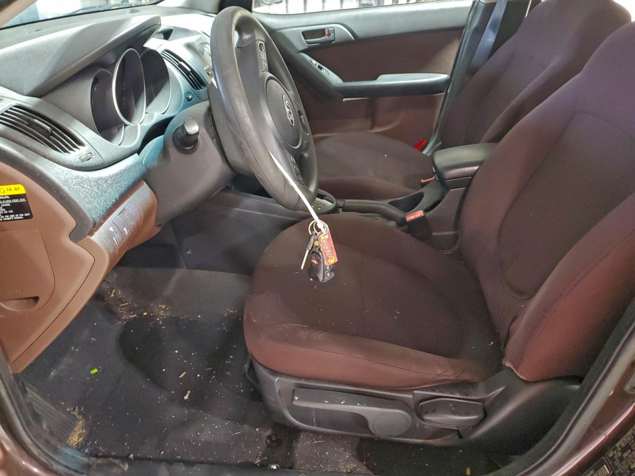 2010 KIA FORTE EX photo 7