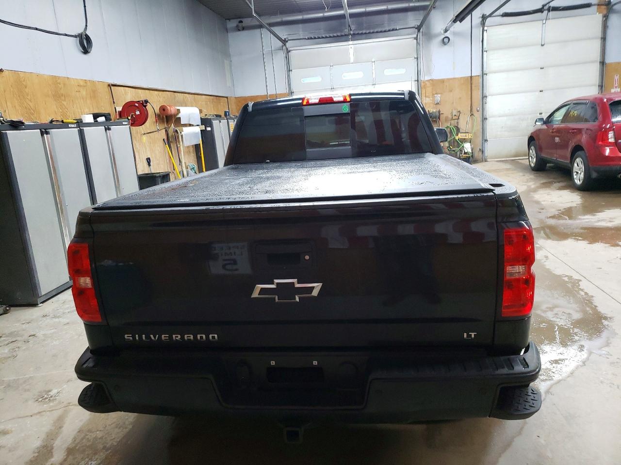 2018 CHEVROLET SILVERADO K1500 LT photo 6