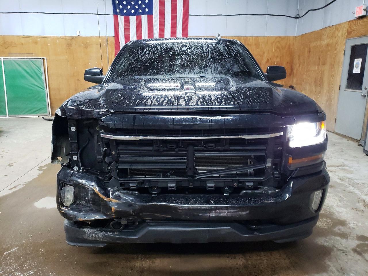 2018 CHEVROLET SILVERADO K1500 LT photo 5
