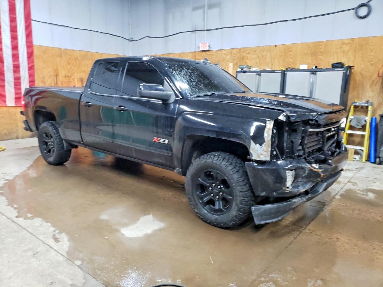 2018 CHEVROLET SILVERADO K1500 LT photo 4