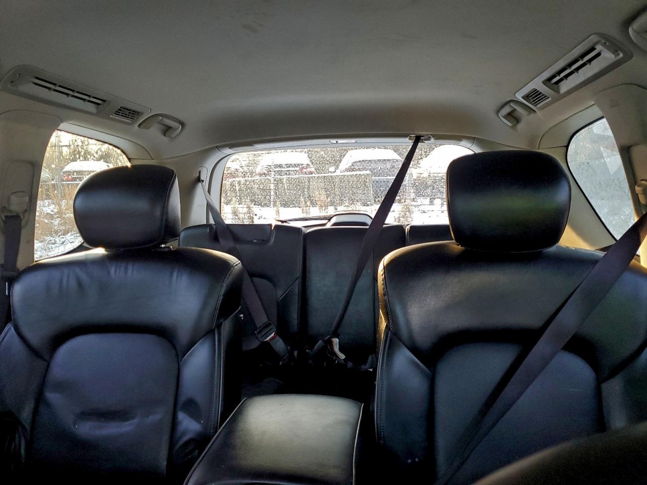 2019 INFINITI QX80 LUXE photo 10