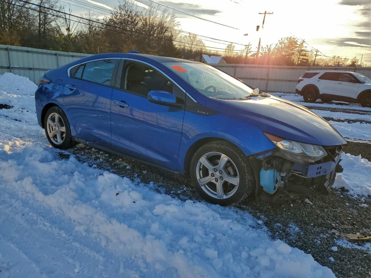 2017 CHEVROLET VOLT LT photo 7
