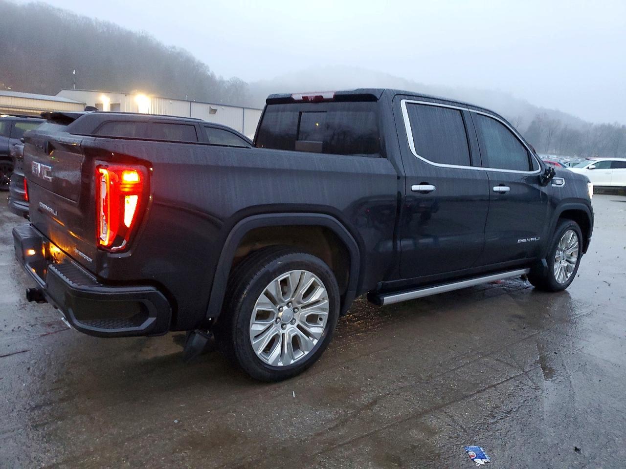 2021 GMC SIERRA K1500 DENALI photo 3