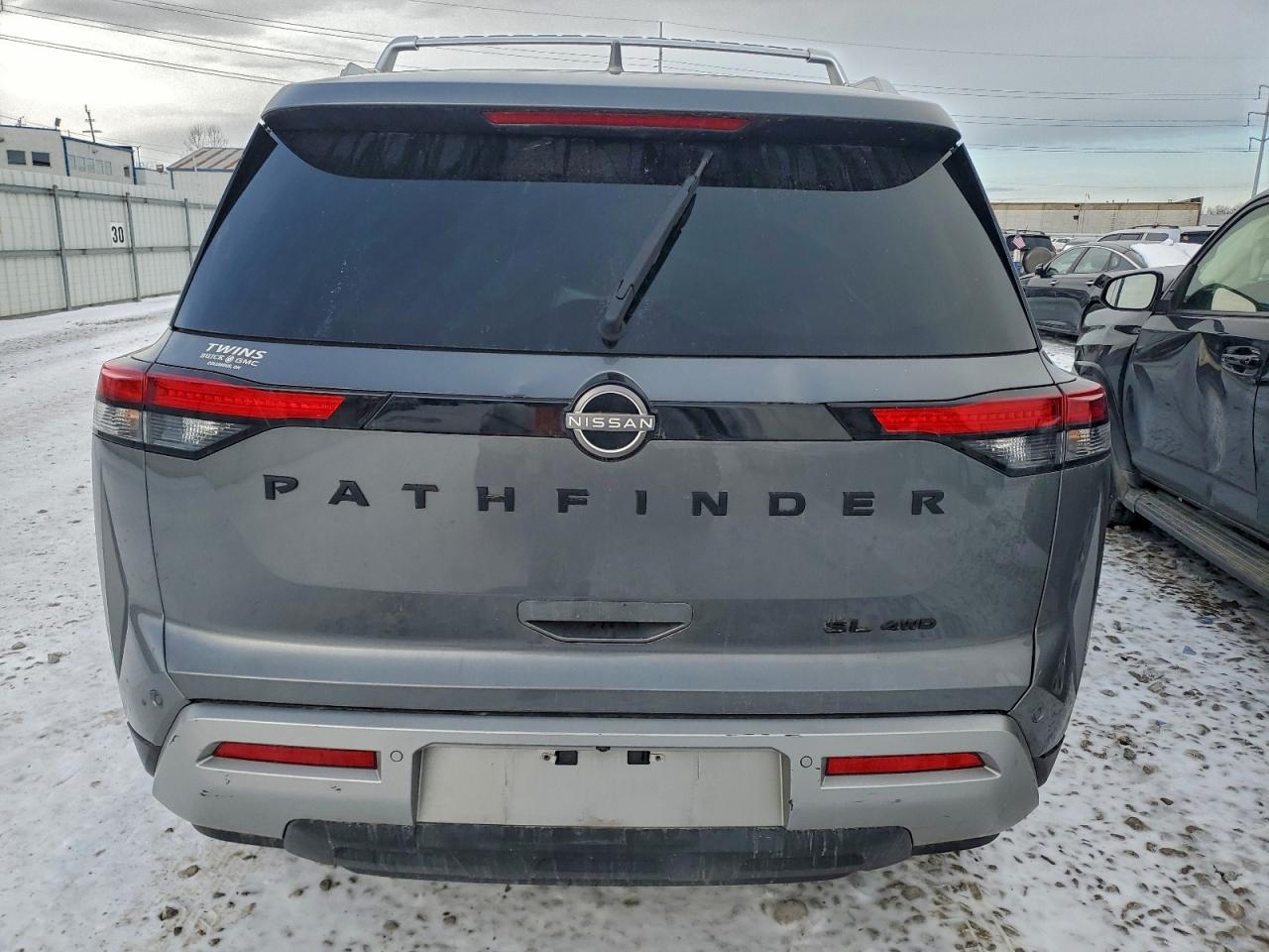 2023 NISSAN PATHFINDER SL photo 6