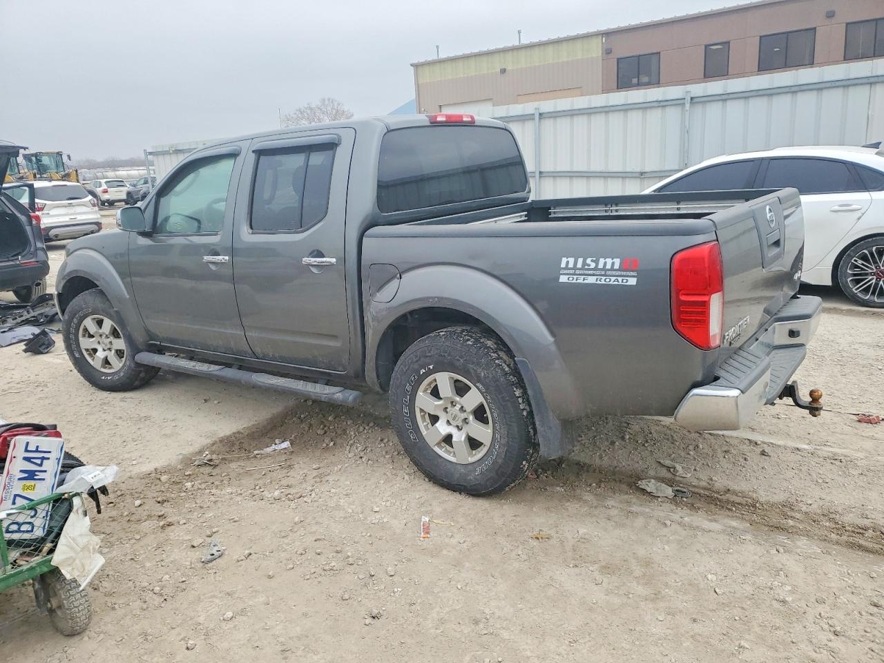 2006 NISSAN FRONTIER CREW CAB LE photo 2