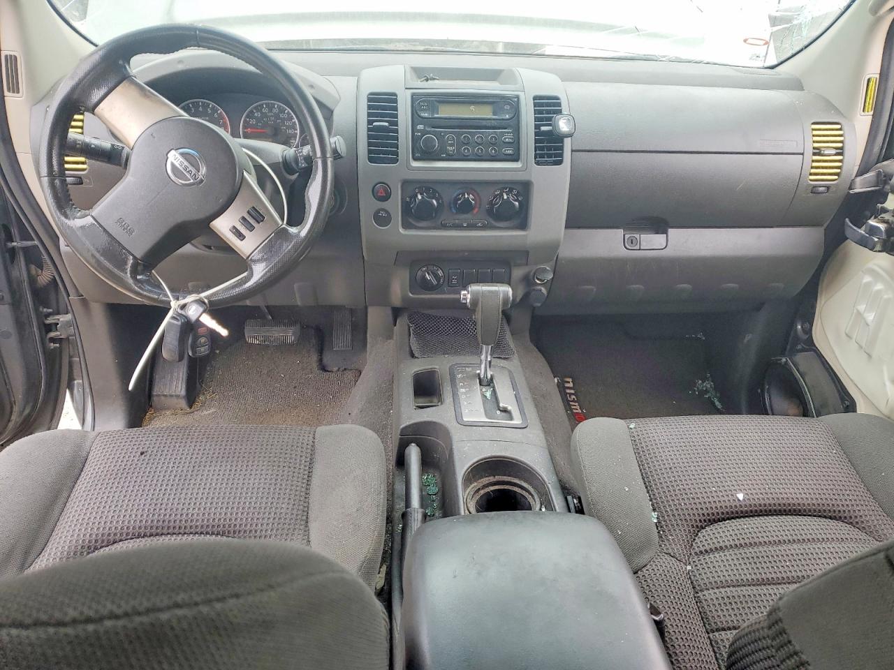 2006 NISSAN FRONTIER CREW CAB LE photo 8