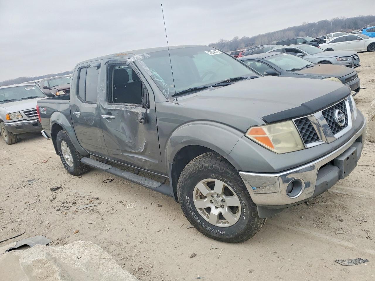 2006 NISSAN FRONTIER CREW CAB LE photo 4