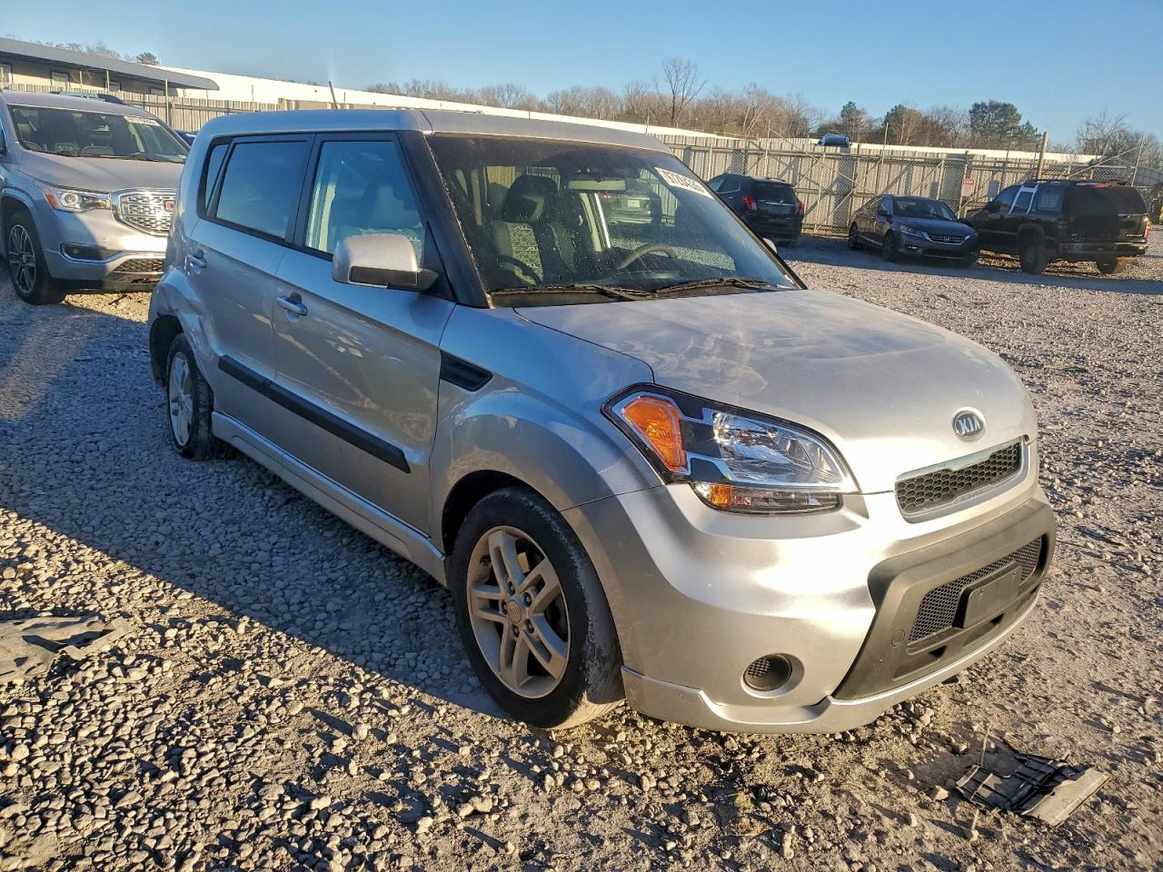 2011 KIA SOUL + photo 4