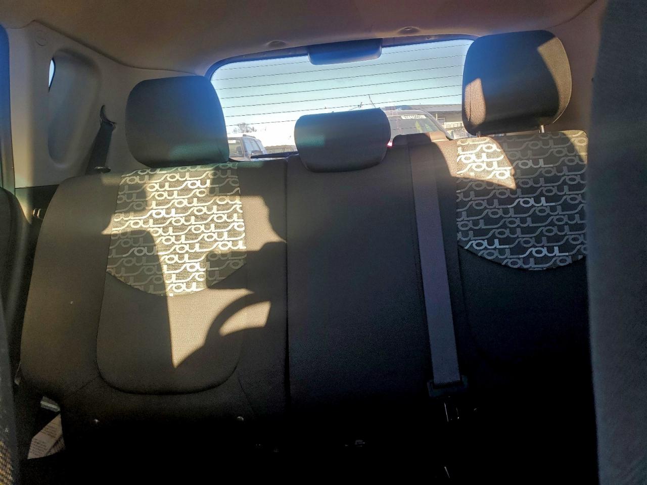 2011 KIA SOUL + photo 10