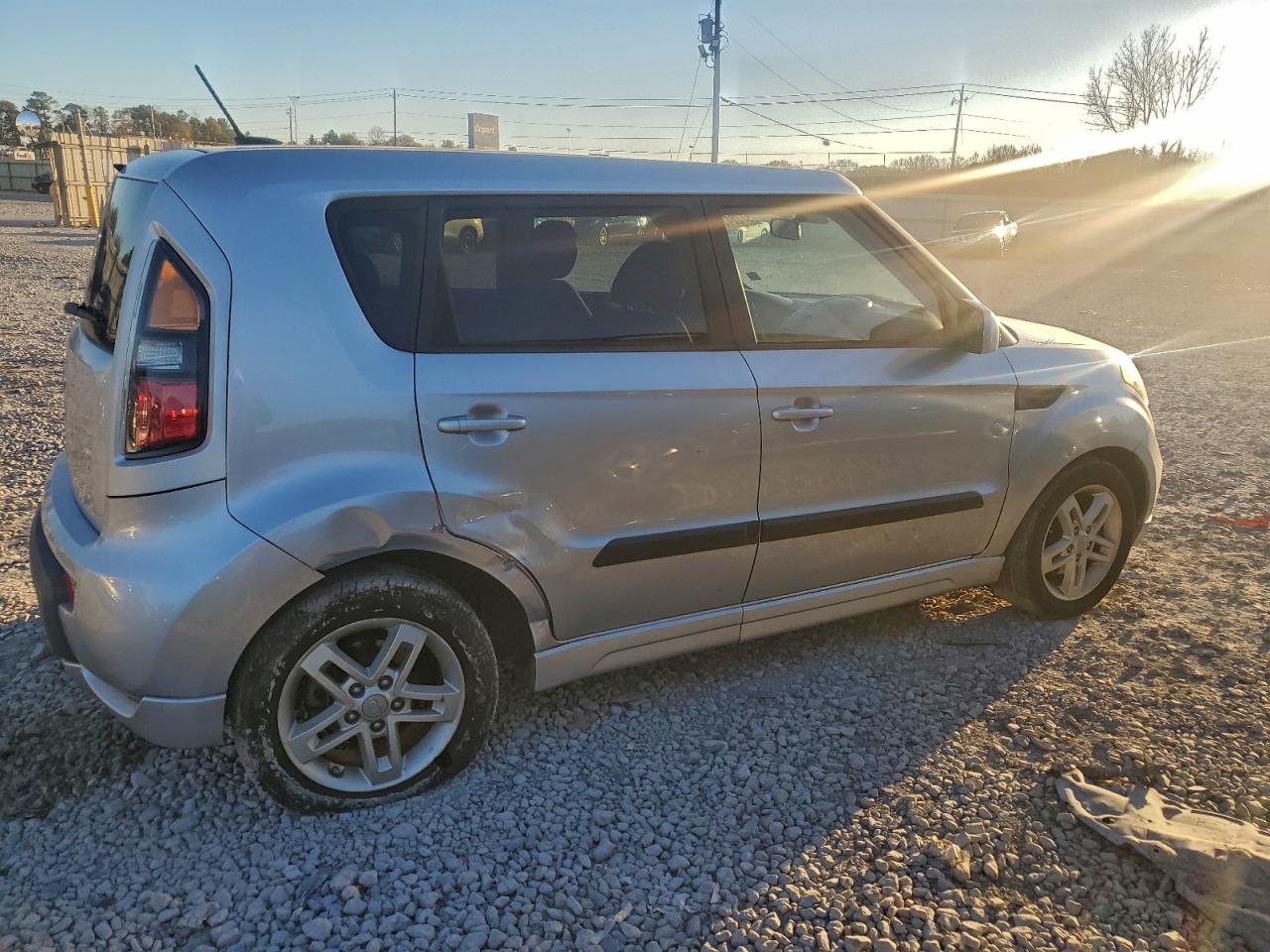 2011 KIA SOUL + photo 3
