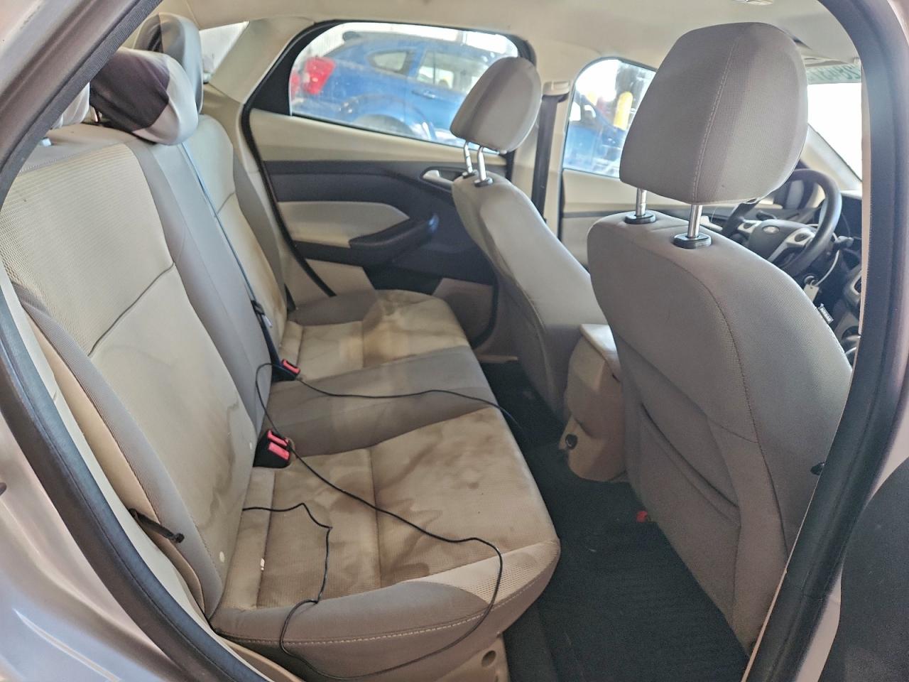 2013 FORD FOCUS SE photo 19