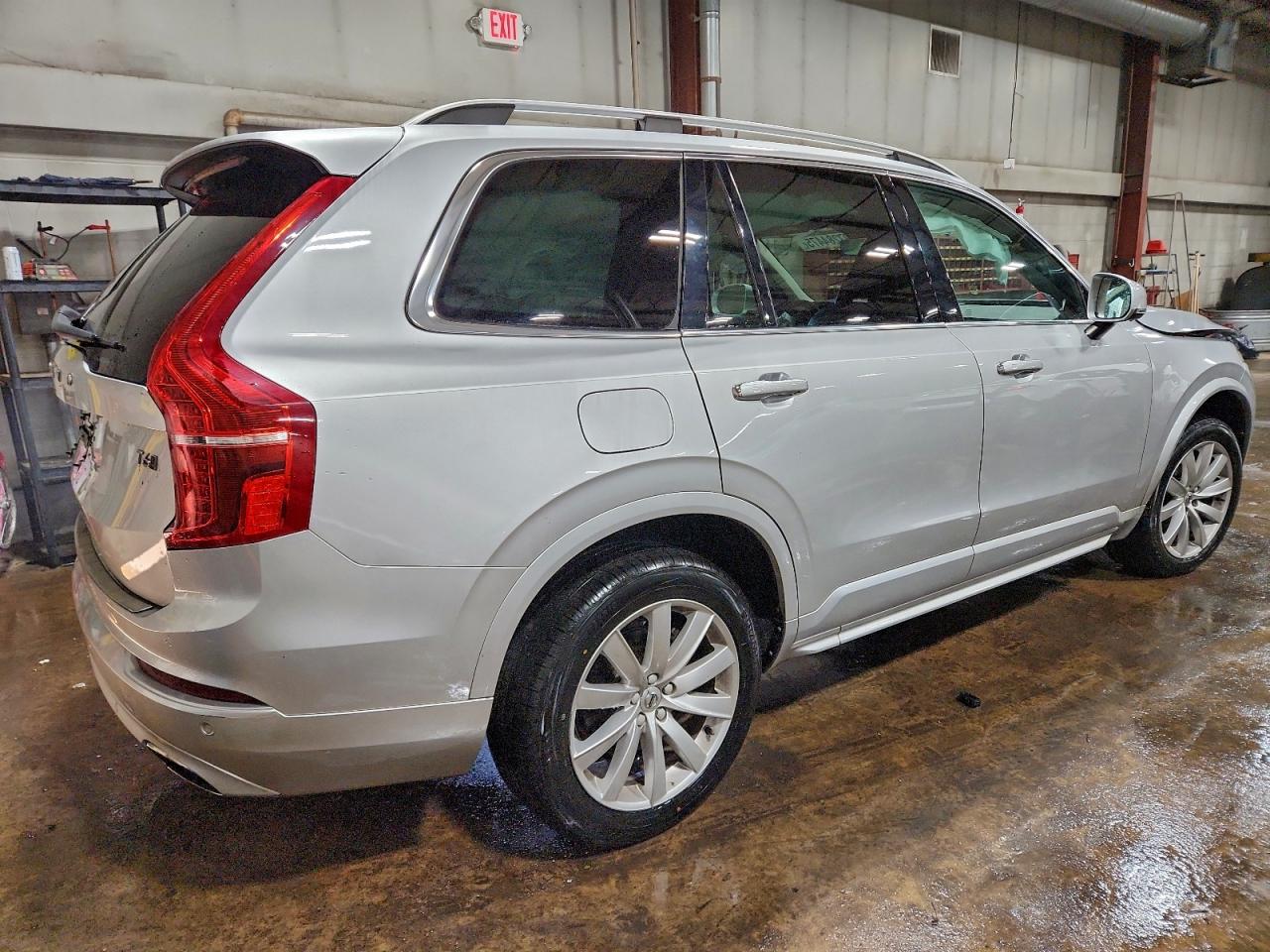 2016 VOLVO XC90 T6 photo 3