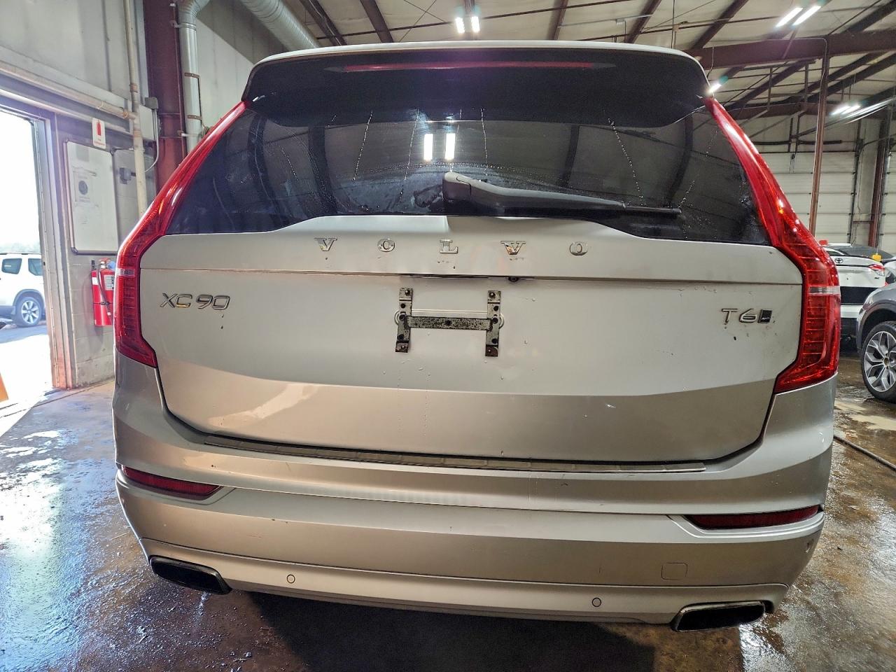 2016 VOLVO XC90 T6 photo 6