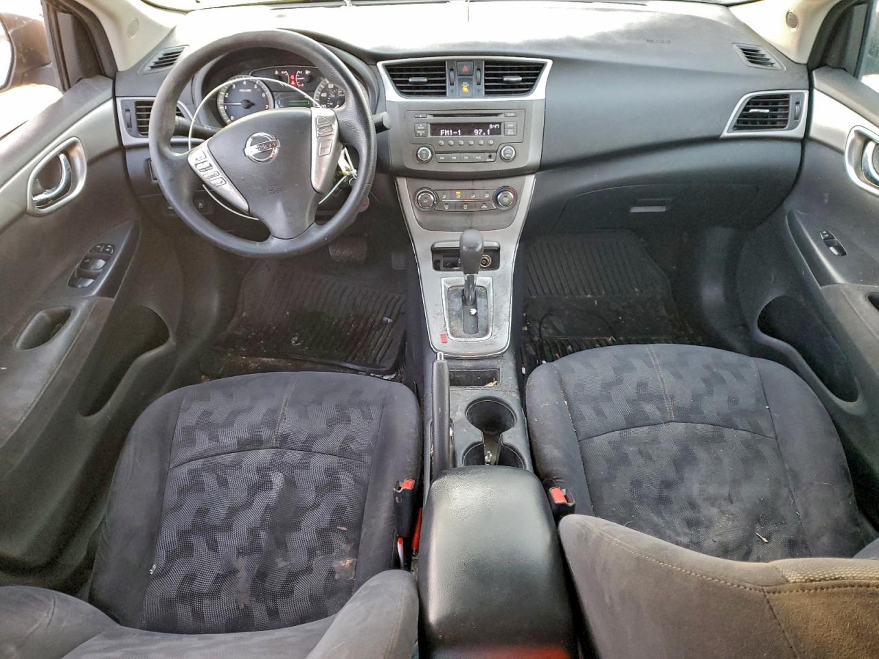 2013 NISSAN SENTRA S photo 8