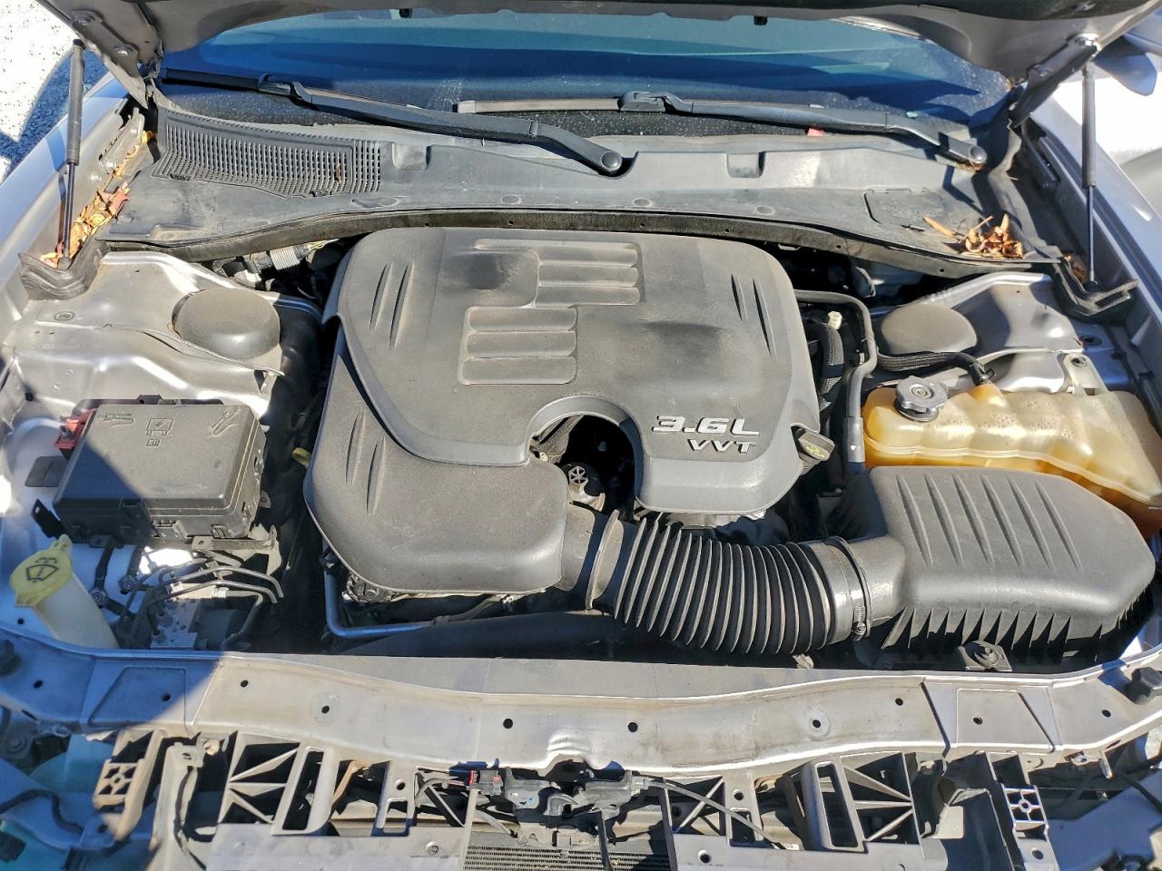 2015 DODGE CHARGER SE photo 11