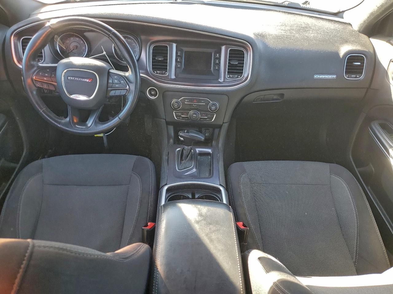 2015 DODGE CHARGER SE photo 8