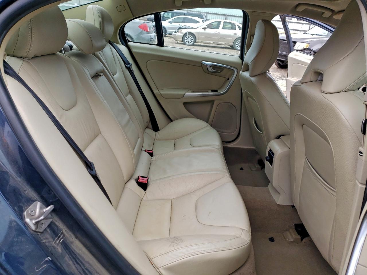 2014 VOLVO S60 T5 photo 19