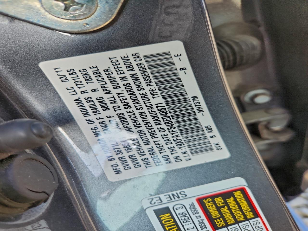 2011 HONDA CIVIC LX photo 23