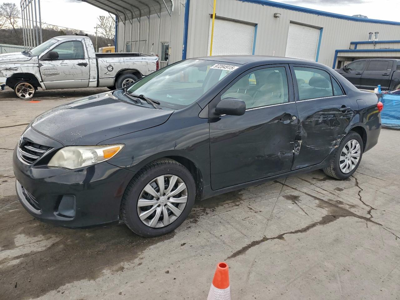 2013 TOYOTA COROLLA