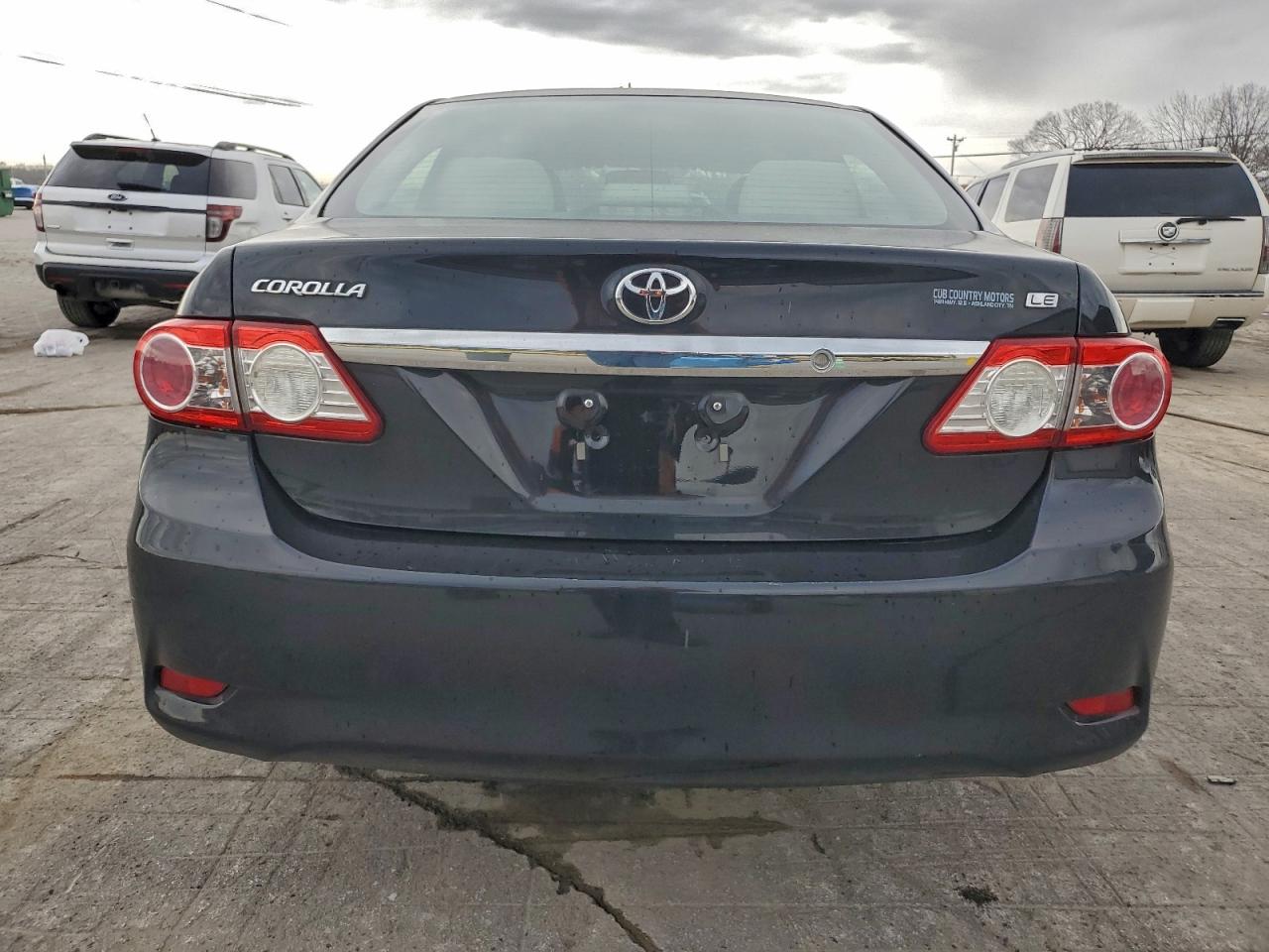 2013 TOYOTA COROLLA BASE photo 11