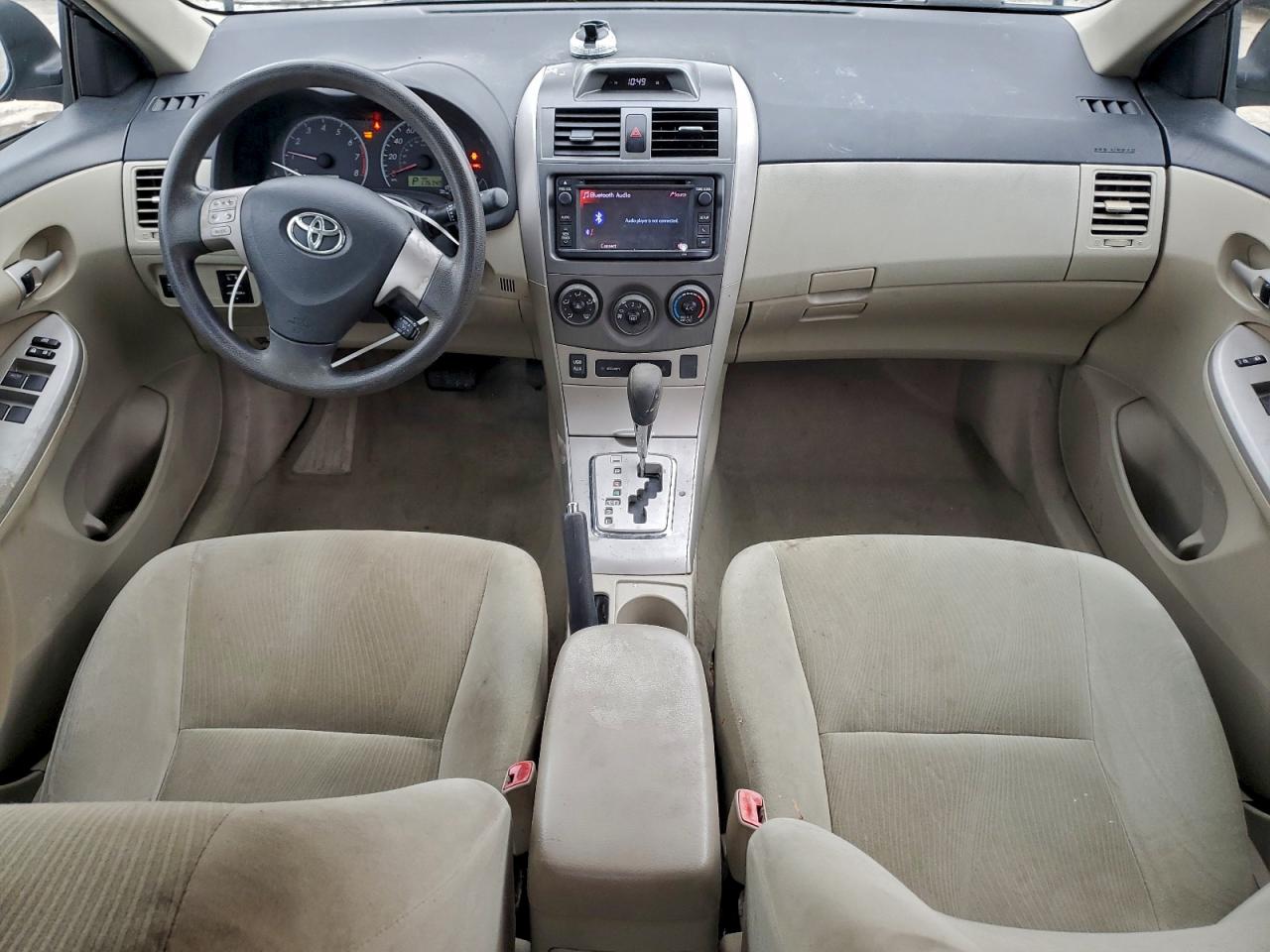 2013 TOYOTA COROLLA BASE photo 15
