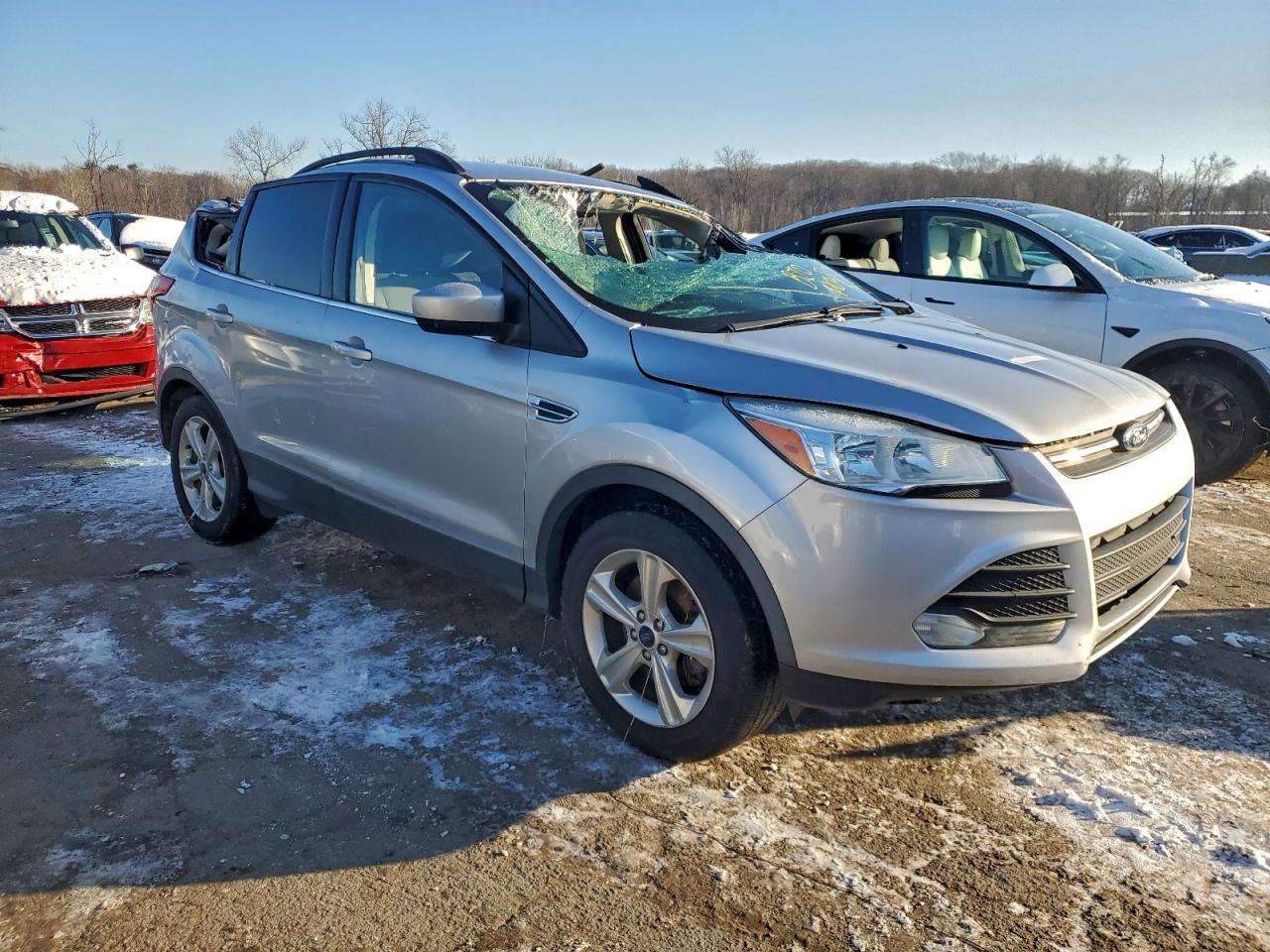 2016 FORD ESCAPE SE photo 4