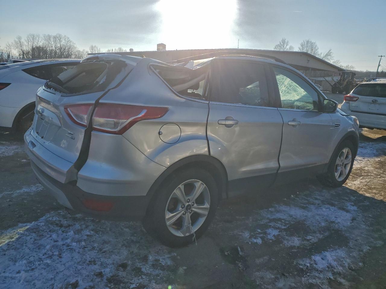 2016 FORD ESCAPE SE photo 3