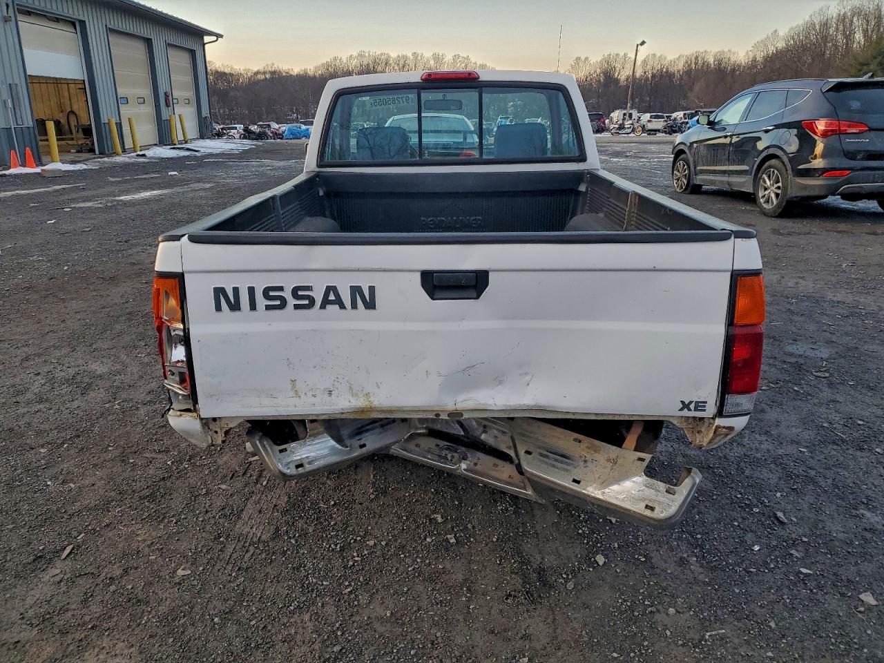 1995 NISSAN TRUCK E/XE photo 6