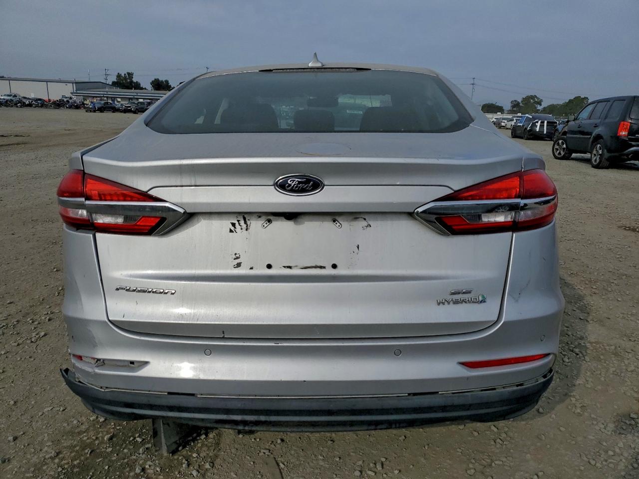 2019 FORD FUSION SE photo 16