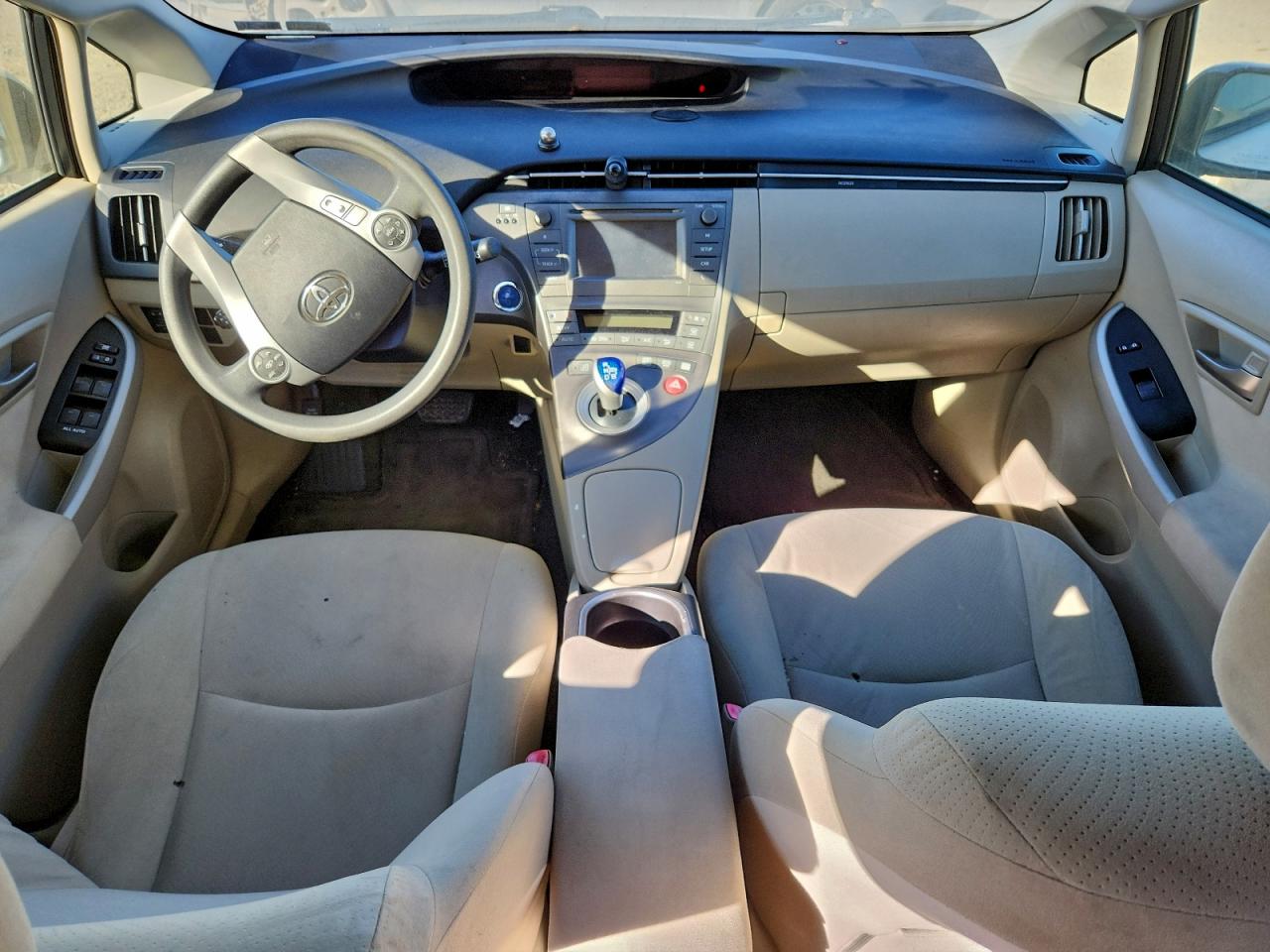 2012 TOYOTA PRIUS photo 8