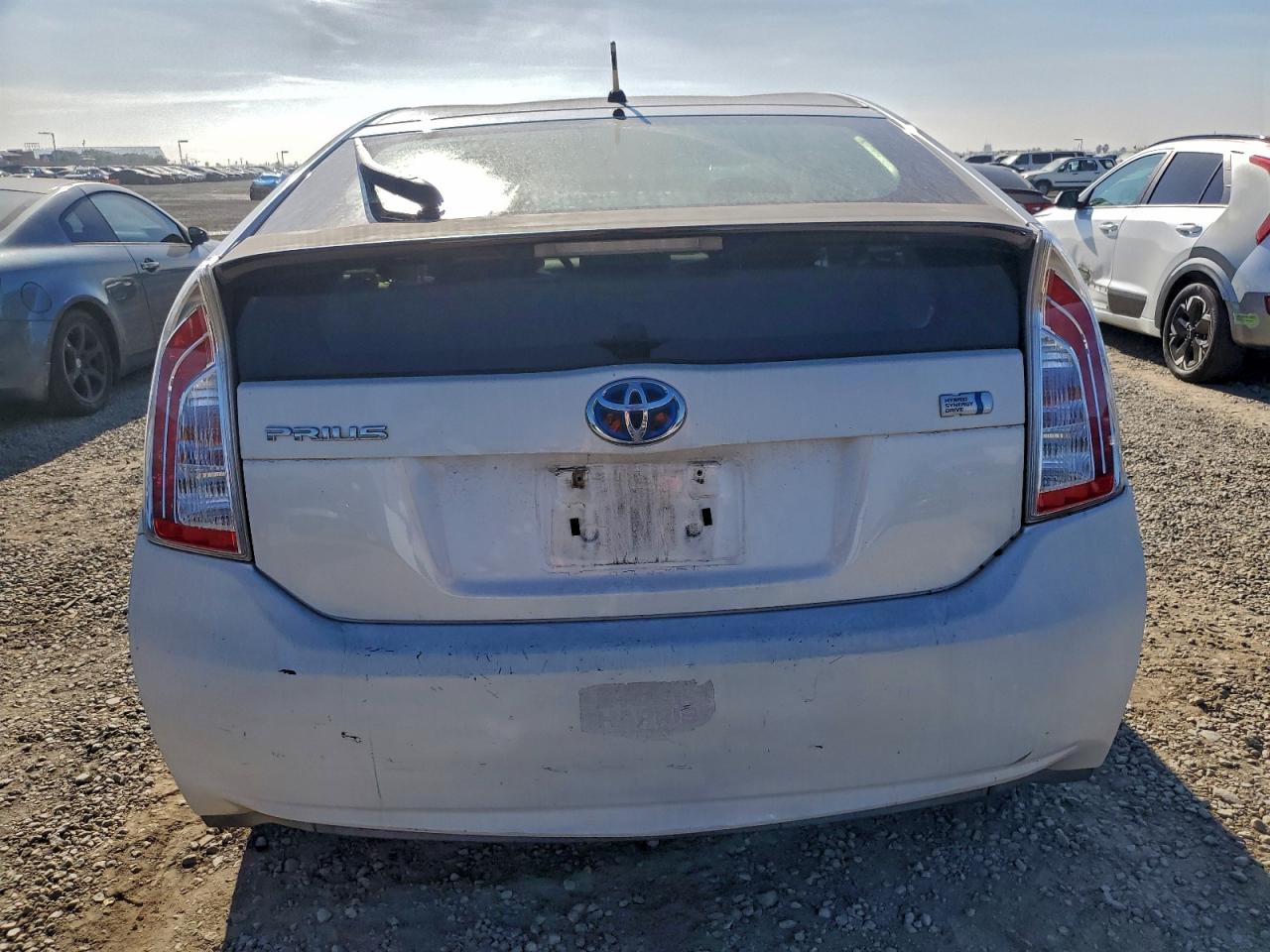 2012 TOYOTA PRIUS photo 6