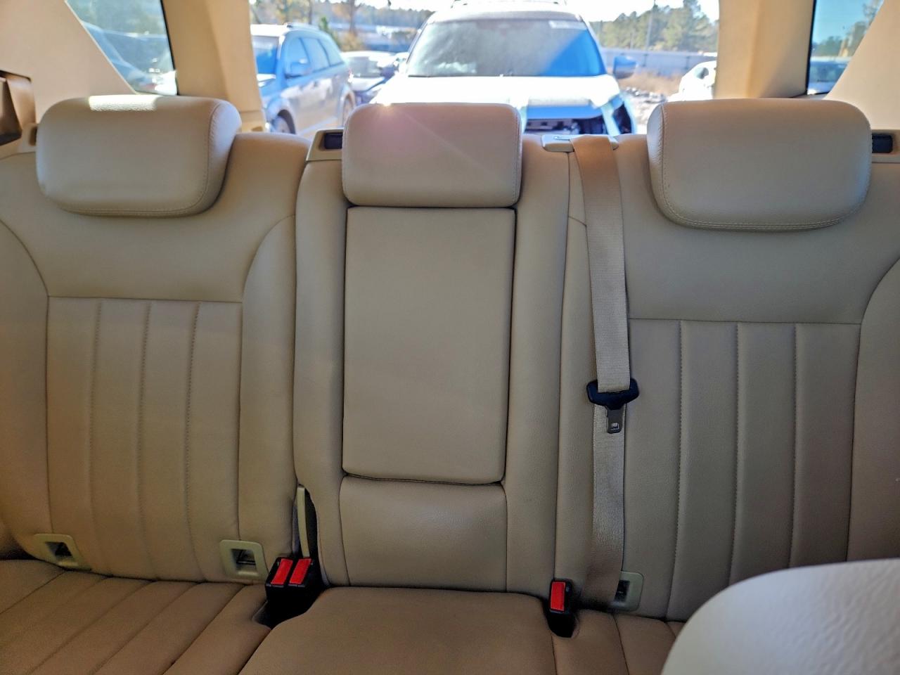 2008 MERCEDES-BENZ ML 350 photo 10