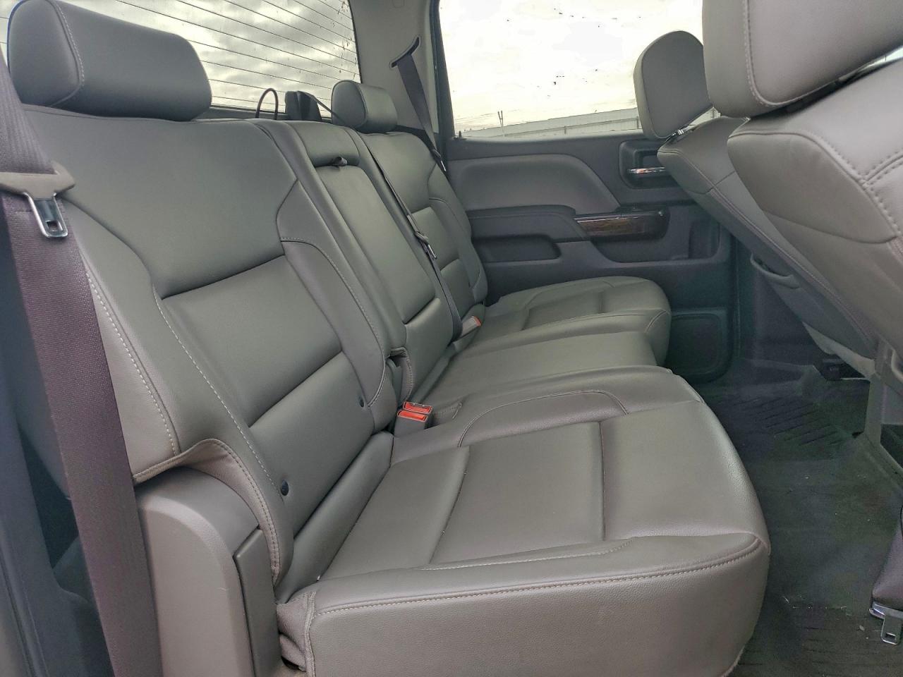 2017 GMC SIERRA K1500 SLT photo 28