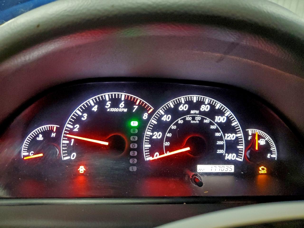 2005 TOYOTA CAMRY LE photo 9