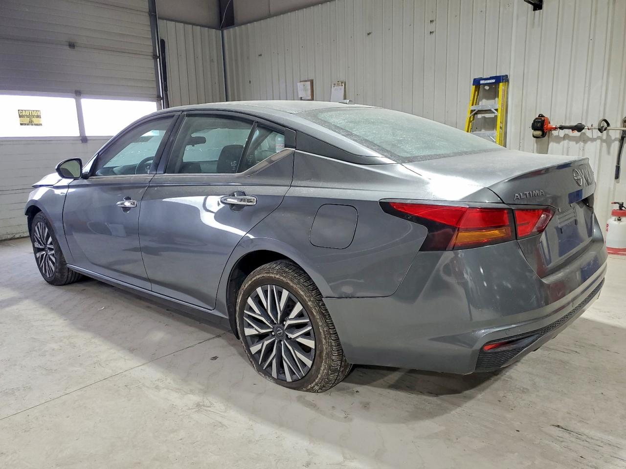 2024 NISSAN ALTIMA SV photo 2