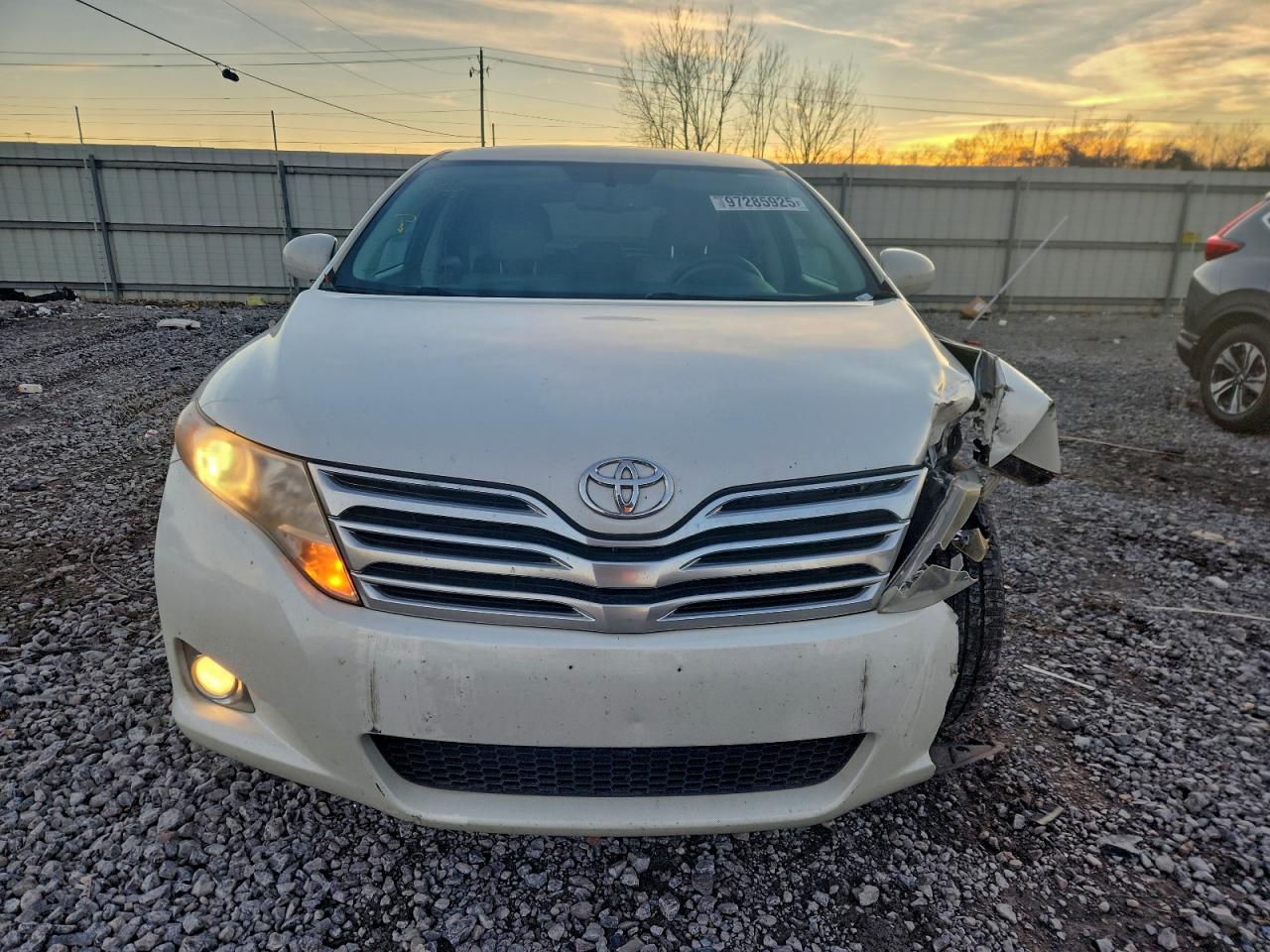 2009 TOYOTA VENZA photo 5