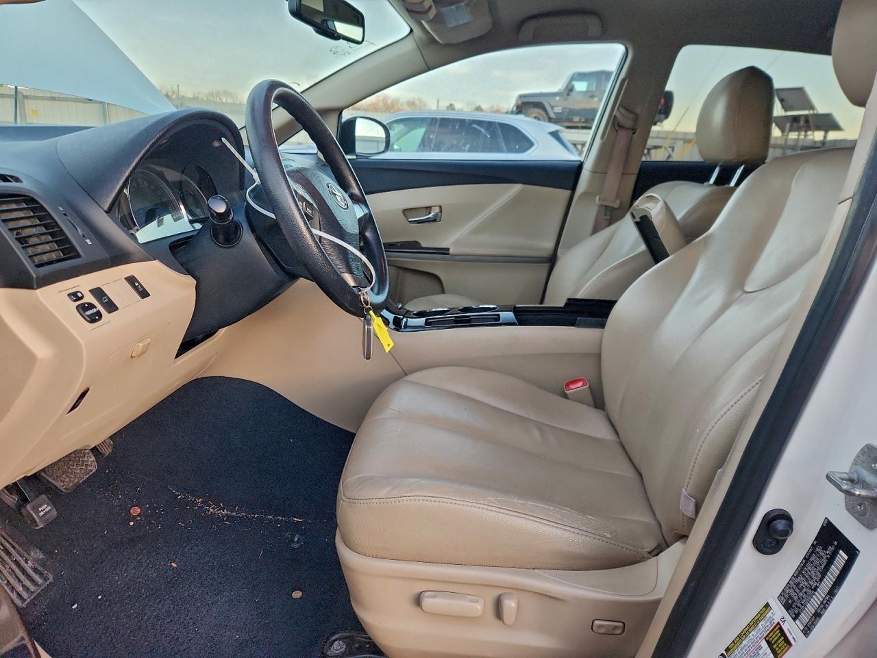 2009 TOYOTA VENZA photo 7