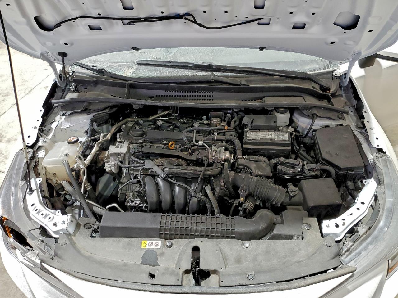 2024 TOYOTA COROLLA LE photo 21