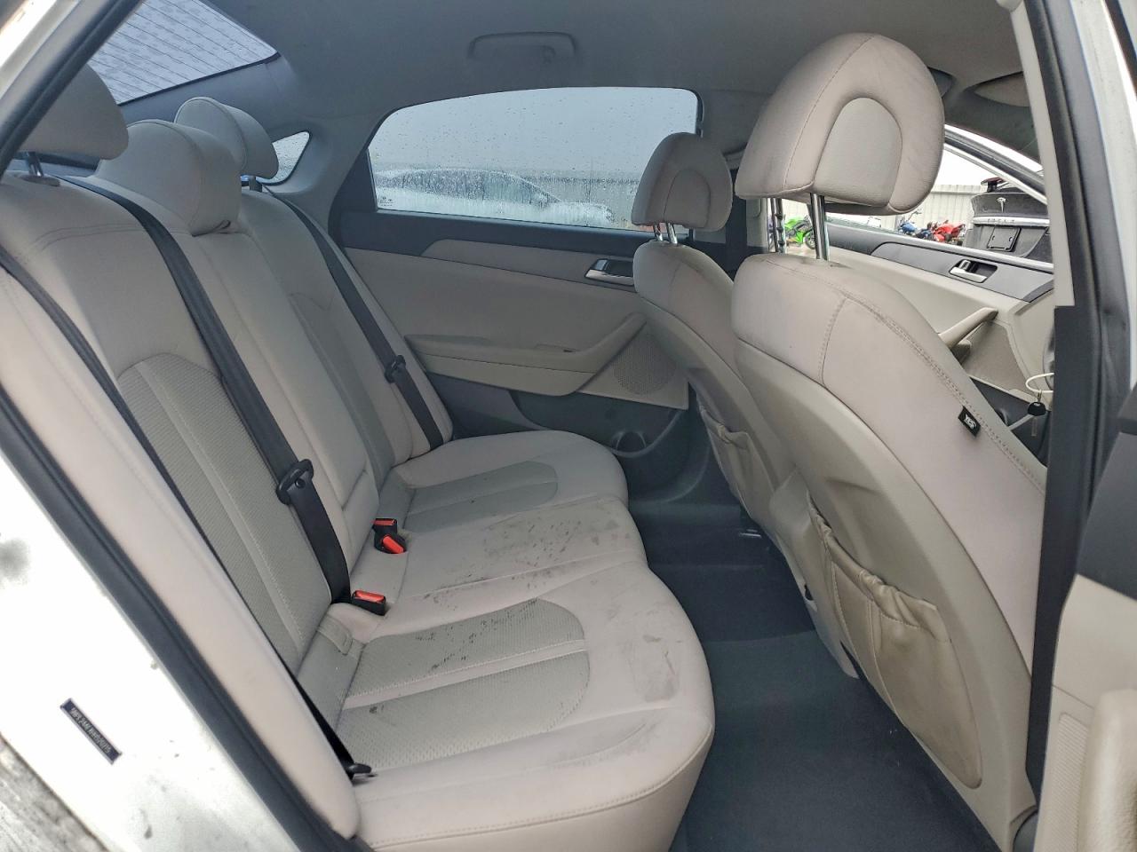 2017 HYUNDAI SONATA SE photo 28