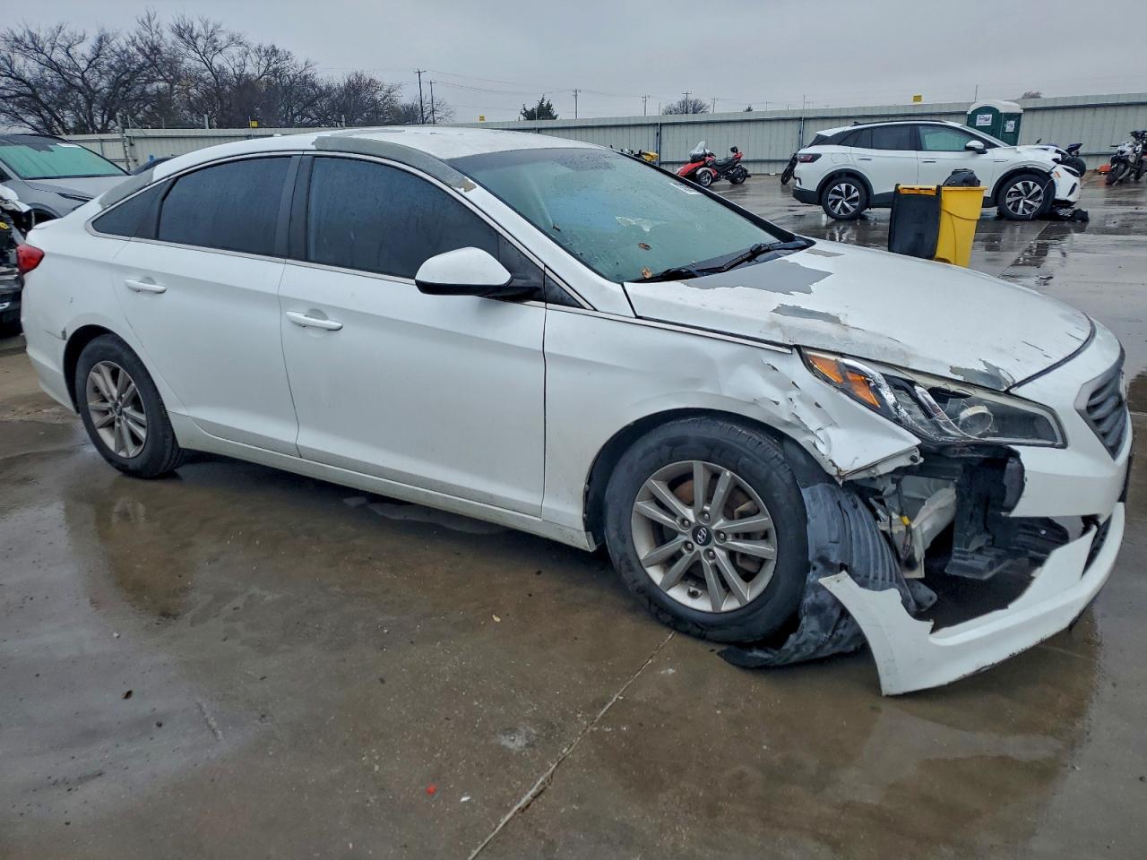 2017 HYUNDAI SONATA SE photo 10
