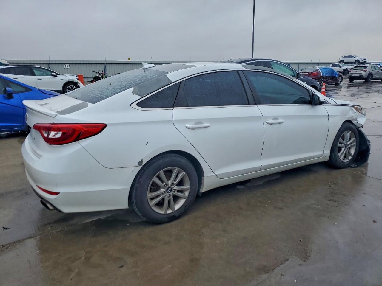 2017 HYUNDAI SONATA SE photo 7