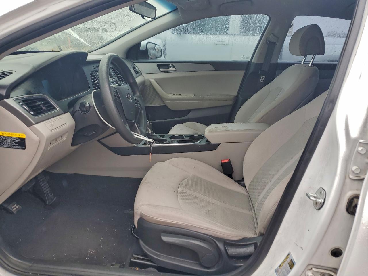 2017 HYUNDAI SONATA SE photo 19