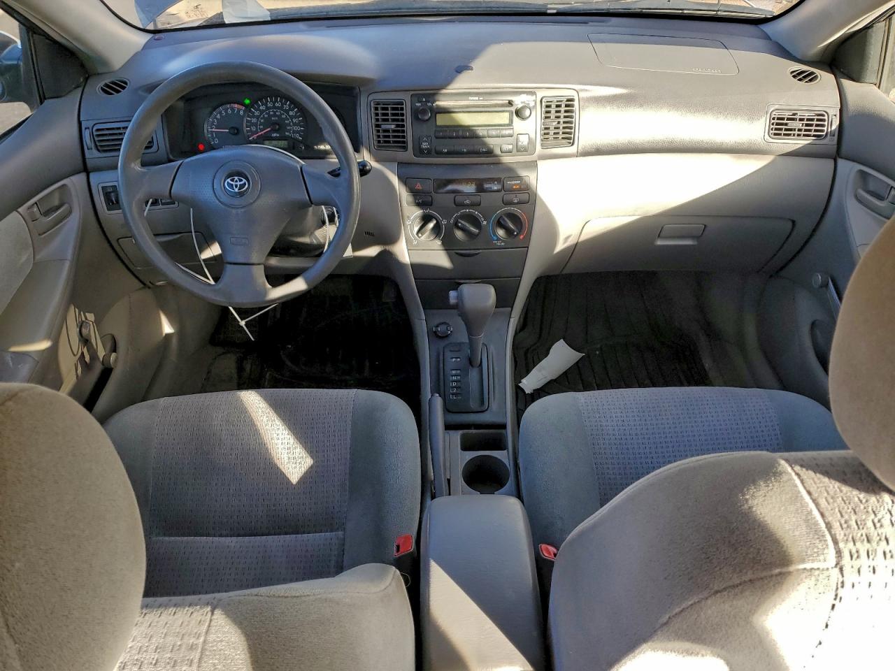 2008 TOYOTA COROLLA CE photo 22