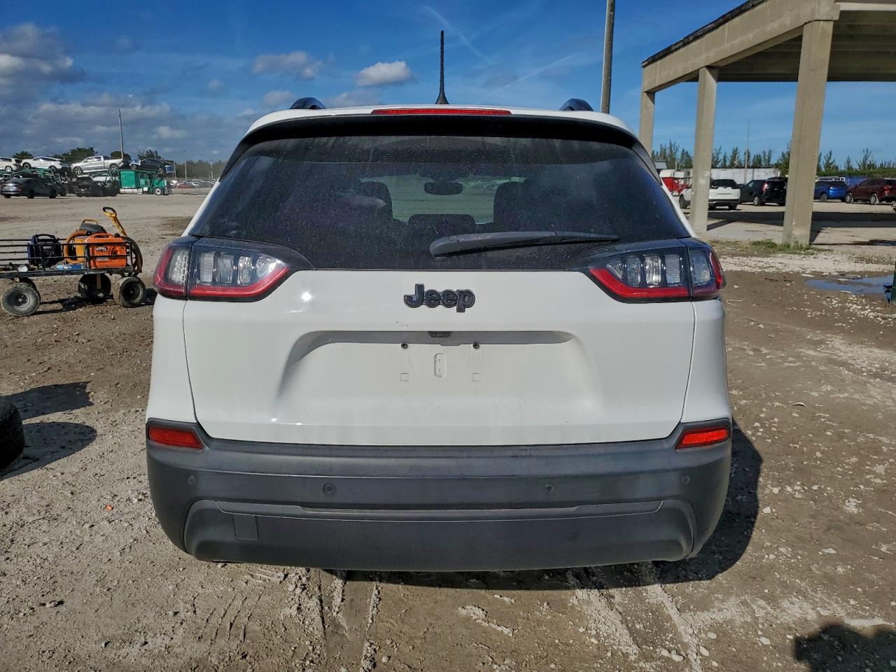2019 JEEP CHEROKEE LATITUDE PLUS photo 16